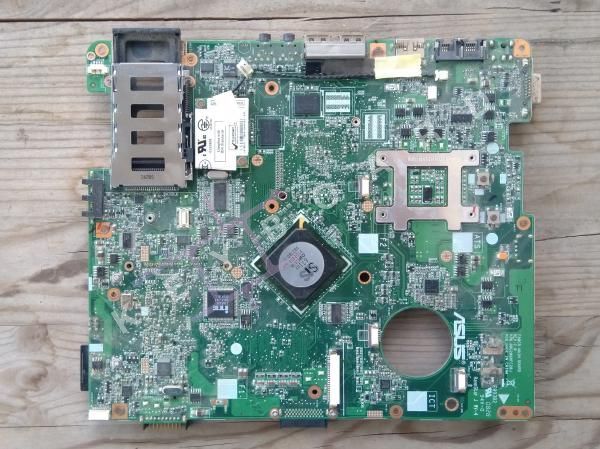 Материнська плата Asus F80S